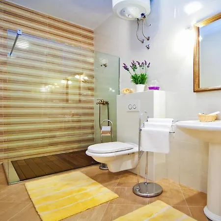 Charming Heritage On A Luxurious Near Dubrovnik *