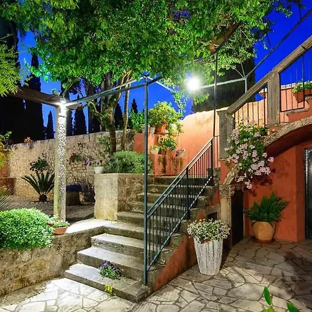 Вилла Charming Heritage On A Luxurious Near Dubrovnik *