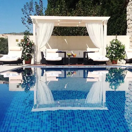 Charming Heritage On A Luxurious Near Dubrovnik *